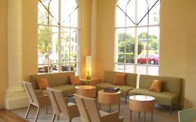 La Quinta By Wyndham Sarasota Downtown